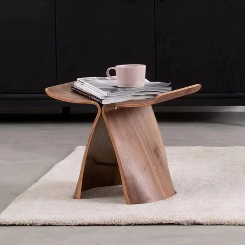 Curved Bentwood Stool – Stylish, Compact Ottoman for Any Space